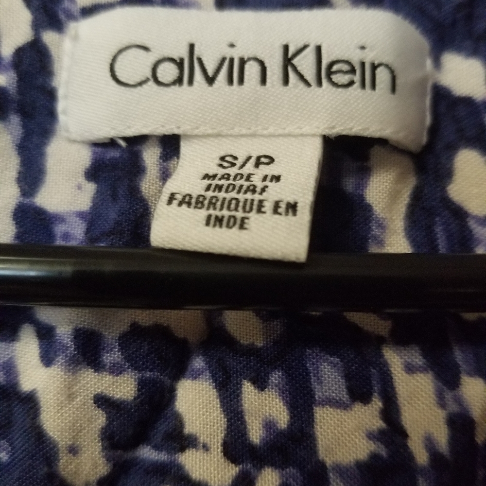 Calvin Klein button down. - Picture 3 of 4
